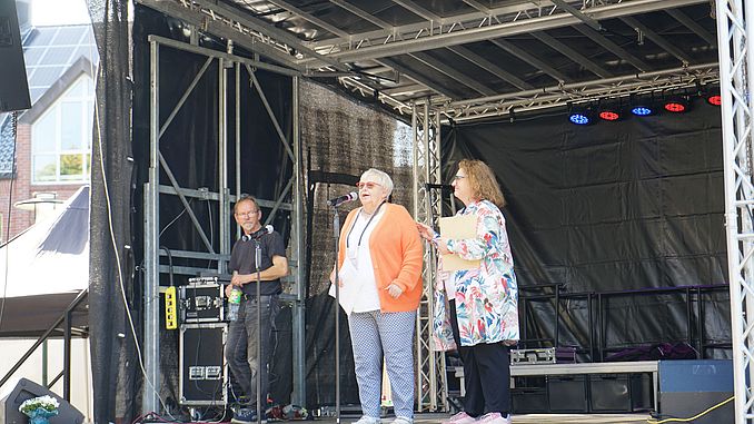 Fotos: V. Nendza, Stadt Wedel