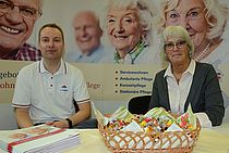 Thies Fuhrmann und Grada Jakobs-von Drie erzählten alles Wichtige übers Graf-Kuckner-Haus - vom schönen Ausblick bis zum tollen Kulturprogramm..