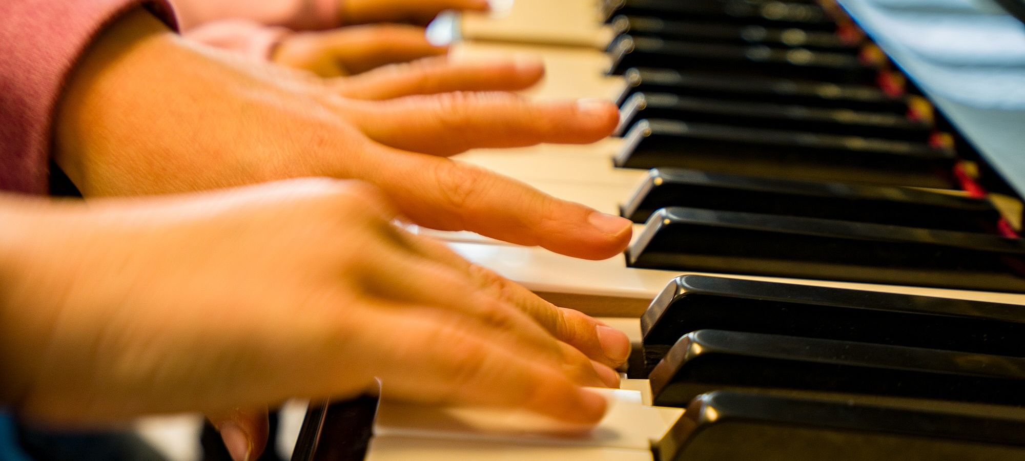 Klavier spielen lernen an der Musikschule Wedel