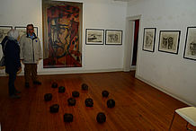 Helmut Landers "Weltensammler" zog viele Gäste für einen Abstecher ins Barlach-Museum.