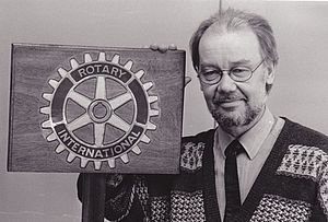 Ein Bild aus den 90ern: In dieser Zeit initiierte Gerhard Folkerts den Jugendmusikpreis des Rotary Club Wedel...