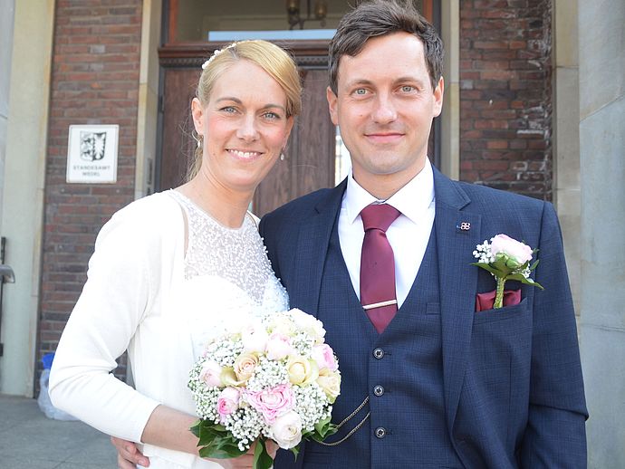 Herzlichen Glückwunsch! Jasmina Freundt und Philipp Wraske sind nun verheiratet.