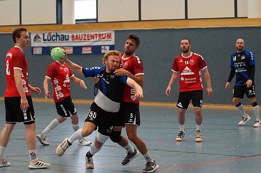 Packende Handball-Action faszinierte das Publikum in der Halle Bergstraße-: 