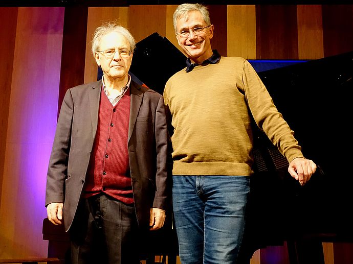 Grigory Gruzman (links) und Musiktage-Leiter Matthias Dworzack nach der Pianoparty