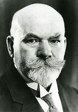 Bürgermeister und Ehrenbürger Friedrich Eggers