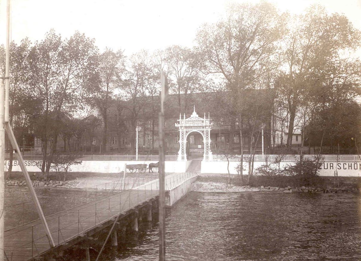 Fähranleger Schöne Elbaussicht