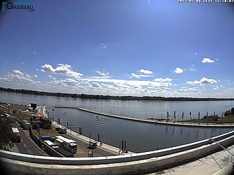 Schulauer Hafen - Einfahrt und Elbe
