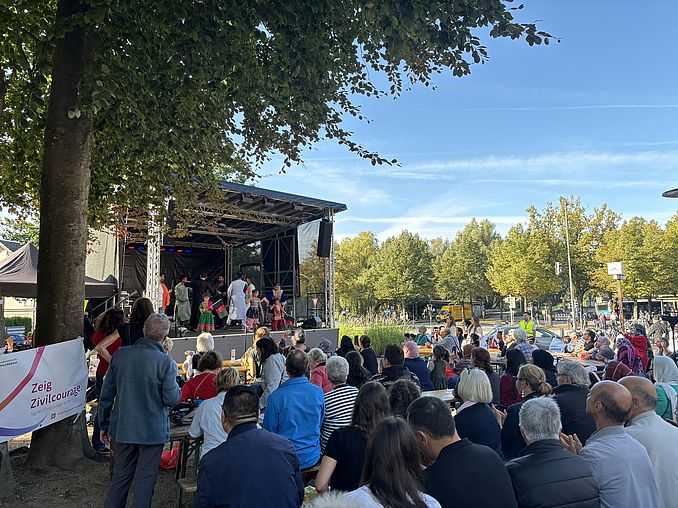 Fotos: V. Nendza, Stadt Wedel