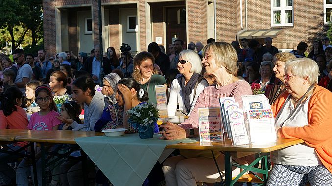 Fotos: V. Nendza, Stadt Wedel
