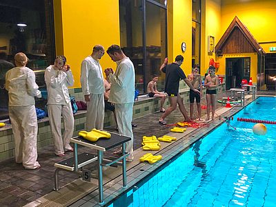 Schwimmanzüge (2018)